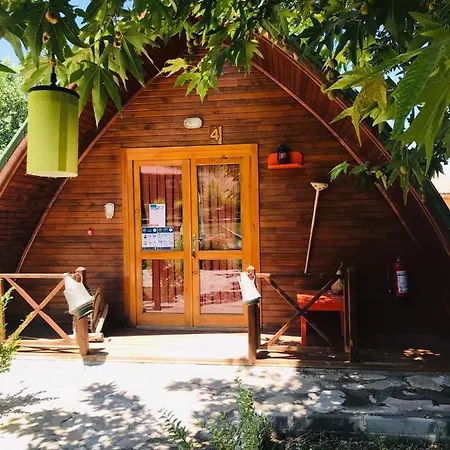 Zeyve Lavanta Tatilköyü Bungalov Evler Ermenek
